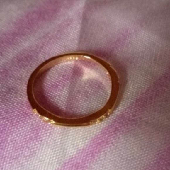 Ring - Picture 4 of 7